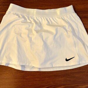 Nike Women's White Tennis Skirt